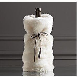 NWOT Restoration Hardware Faux Fur Wine Bag | white arctic fox